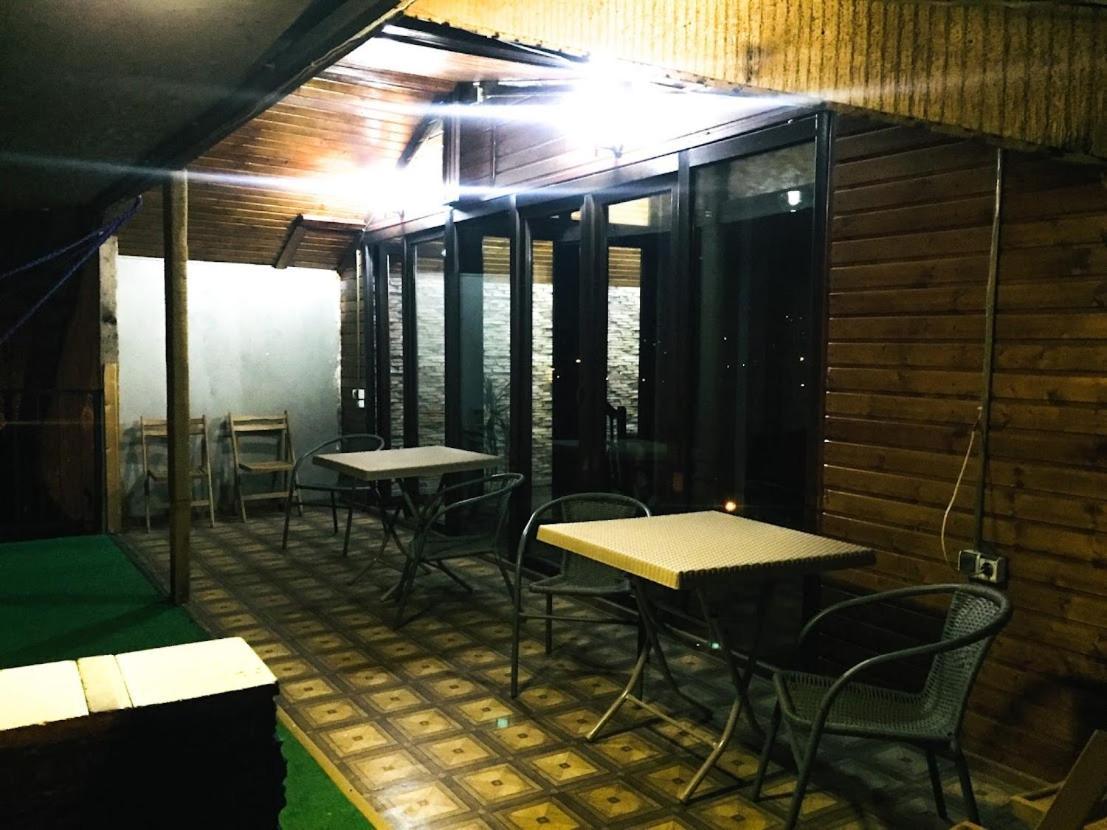 فندق The Sindh House - Indus Aroma Restaurant تبليسي المظهر الخارجي الصورة