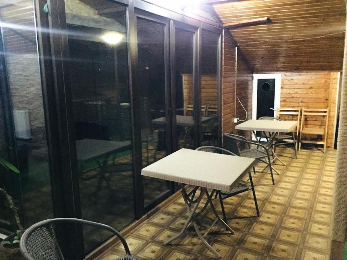 فندق The Sindh House - Indus Aroma Restaurant تبليسي المظهر الخارجي الصورة